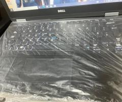 DELL LATITUDE E5470 8GB RAM 500 GB HDD